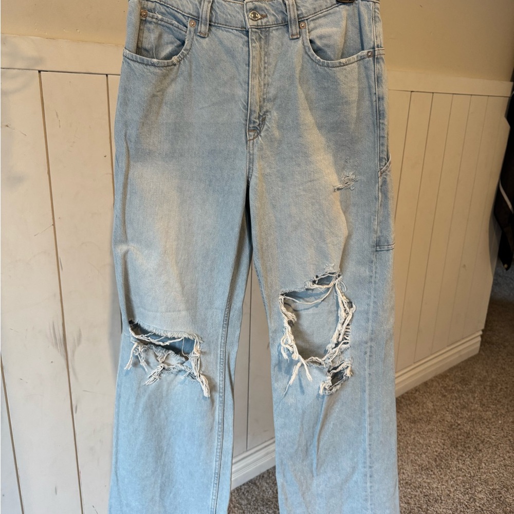 Distressed Light loose Jeans